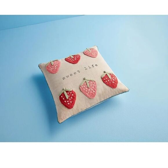 Mud Pie Crochet Pillow -New! - Picture 3 of 11